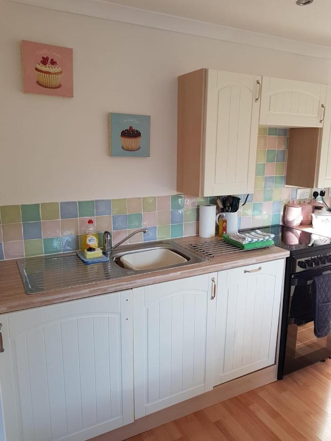 Binfield Annexe Villa Bracknell Buitenkant foto